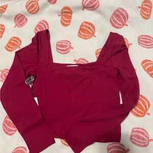 Aritzia Babaton Contour Square Neck Long Sleeve Crop Top - Burgundy